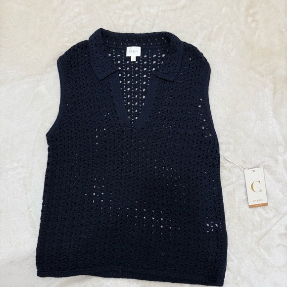 Cyrus Tops - Cyrus Women's Deep Blue V-Neck Knit Sweater Vest Large Style: C602405